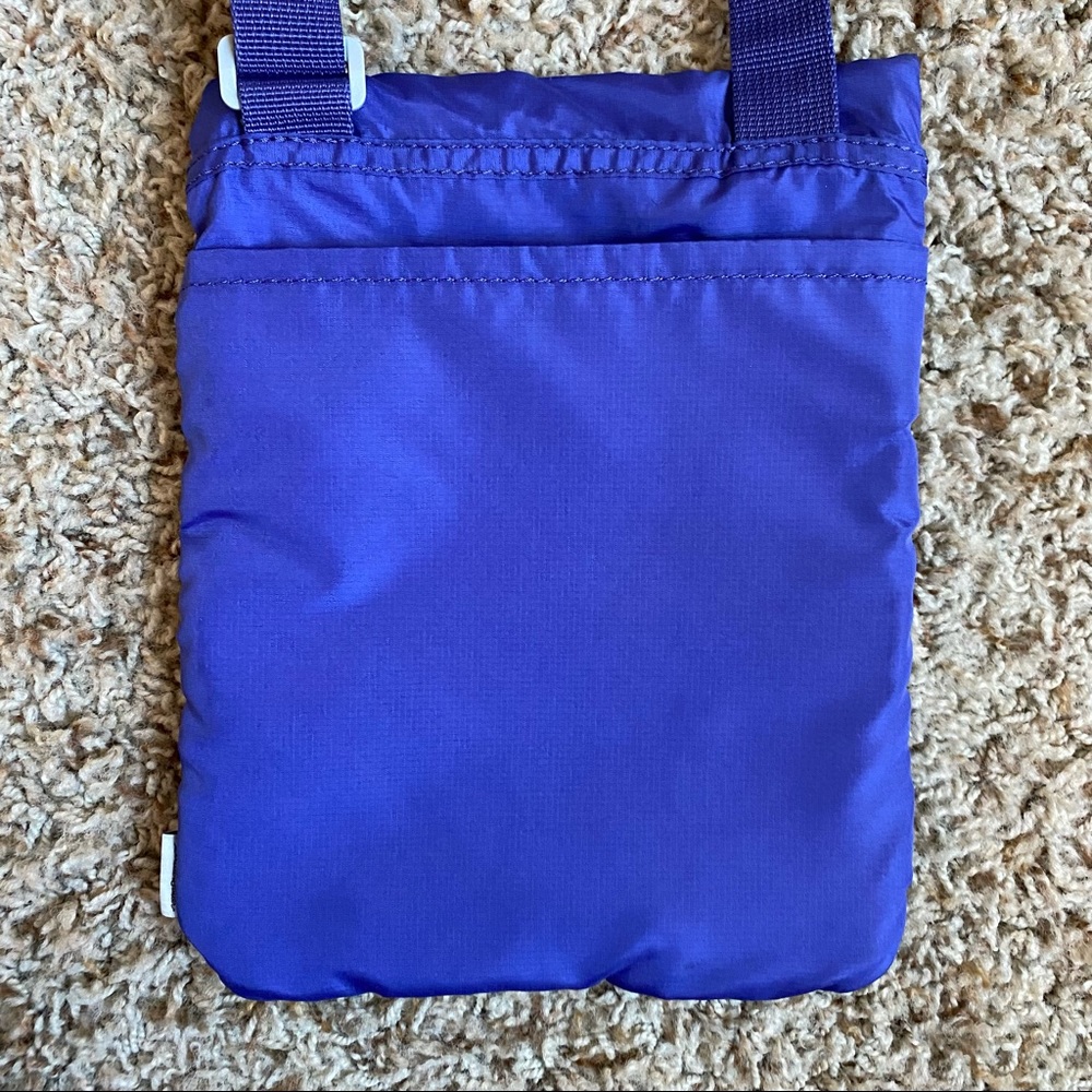 Purple Eddie Bauer Connect 3-Zip Travel Bag Crossbody Errand Purse Bag - Picture 9 of 13